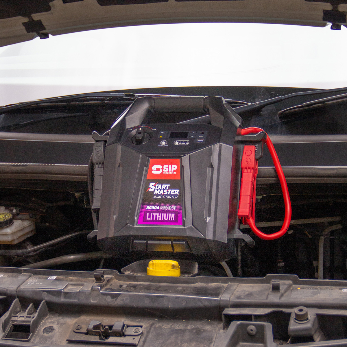 SIP 8000A 12V/24V Lithium Jump Starter